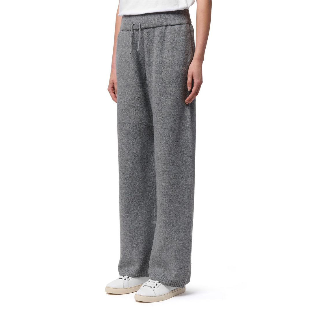 Grey Women's Knitted Sport Trousers with Pockets 01