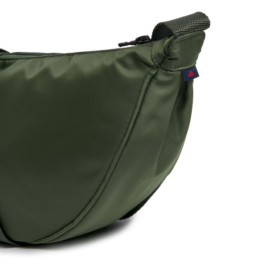 Sac à bandoulière classique en nylon vert pour femme main