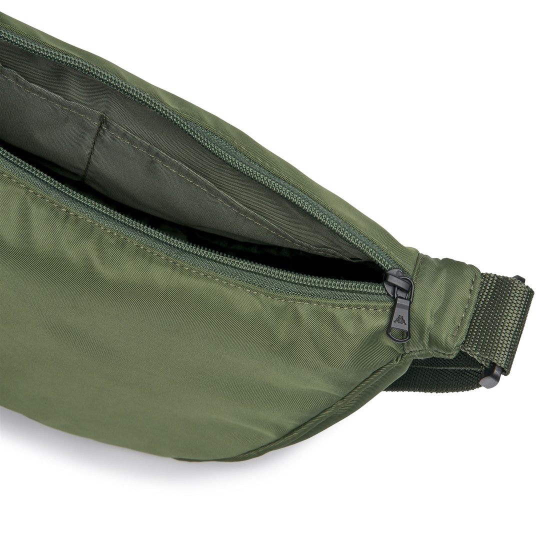 Green Women's Nylon Classic Shoulder Bag main