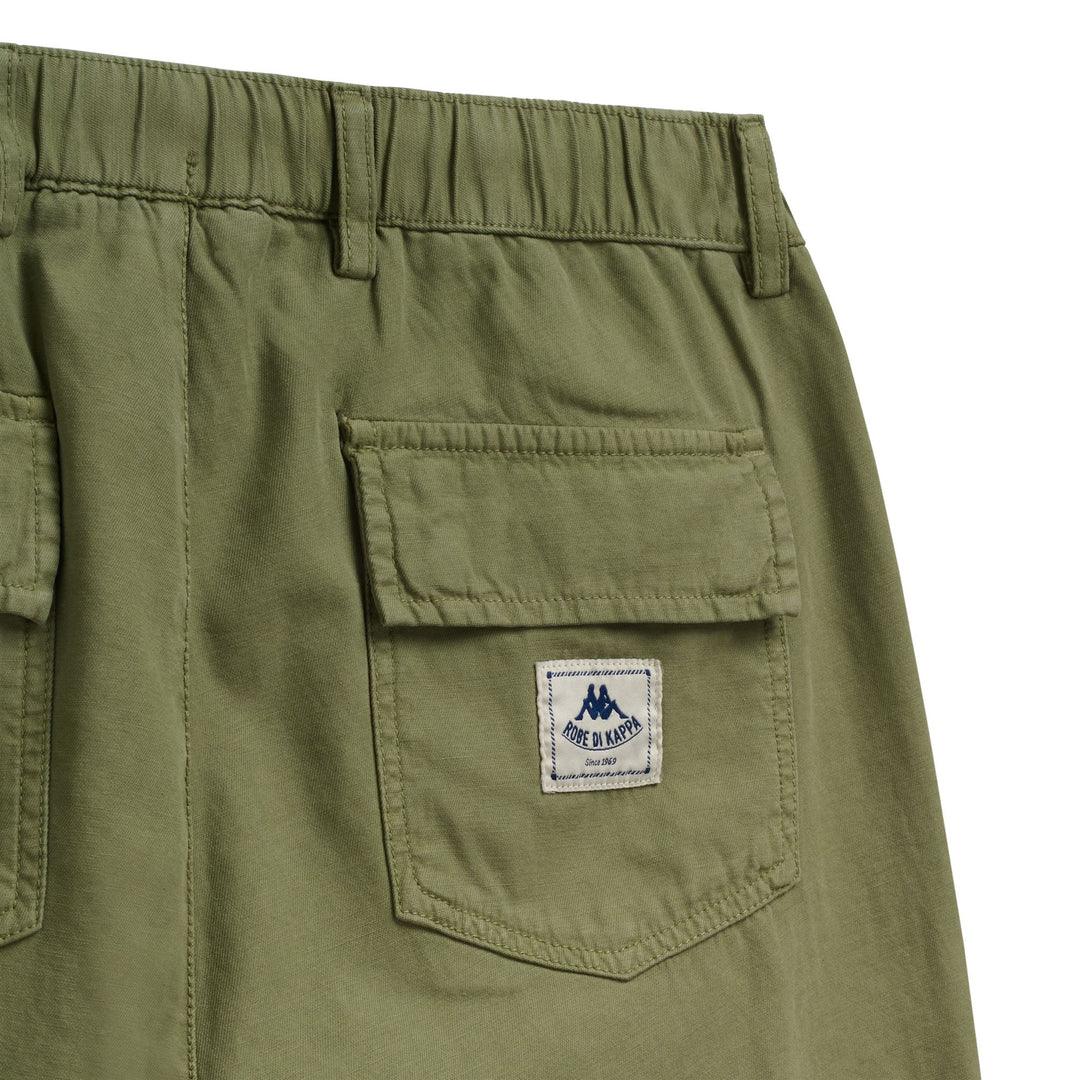 Pantalones chinos verde oliva para hombre con cintura alta y corte regular main
