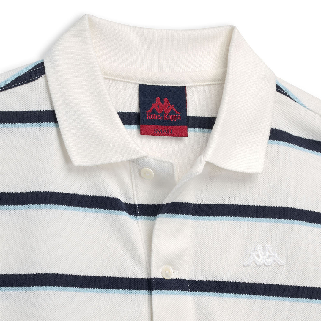 Polo informal de algodón a rayas de corte regular para hombre color blanco main