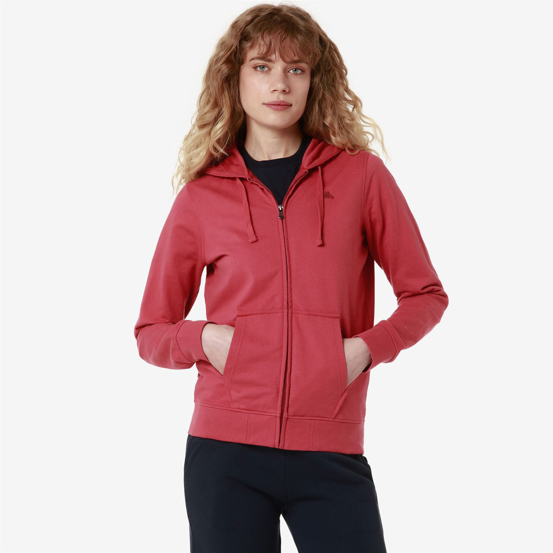 Chaqueta polar clásica para mujer color rojo arándano con cremallera y capucha main