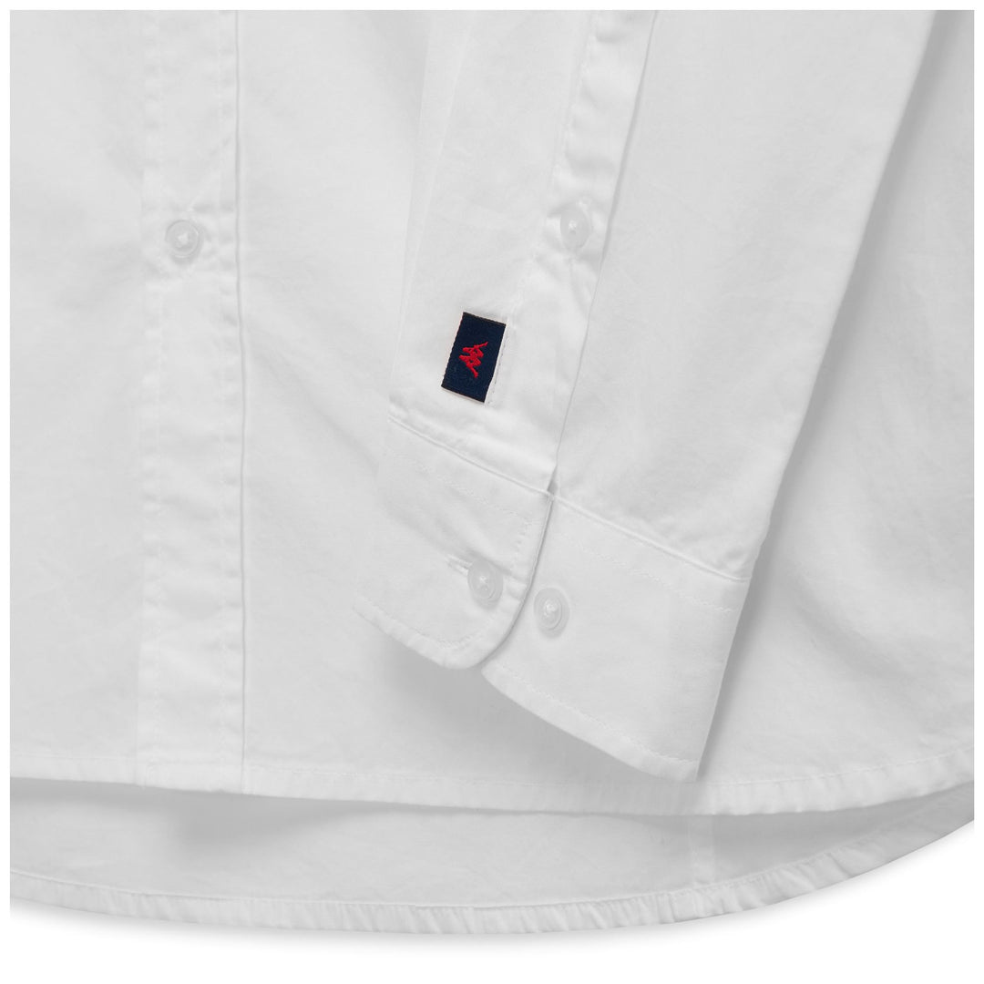 Chemise blanche pour homme, coupe ajustée, manches longues, en coton. main