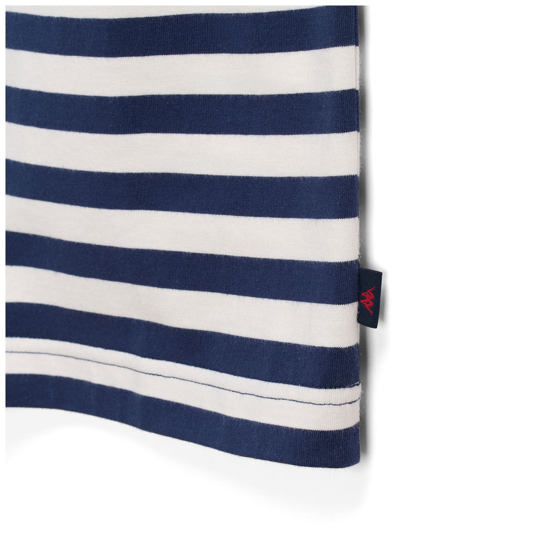 T-shirt rayé bleu pour homme, coupe classique, en coton. main