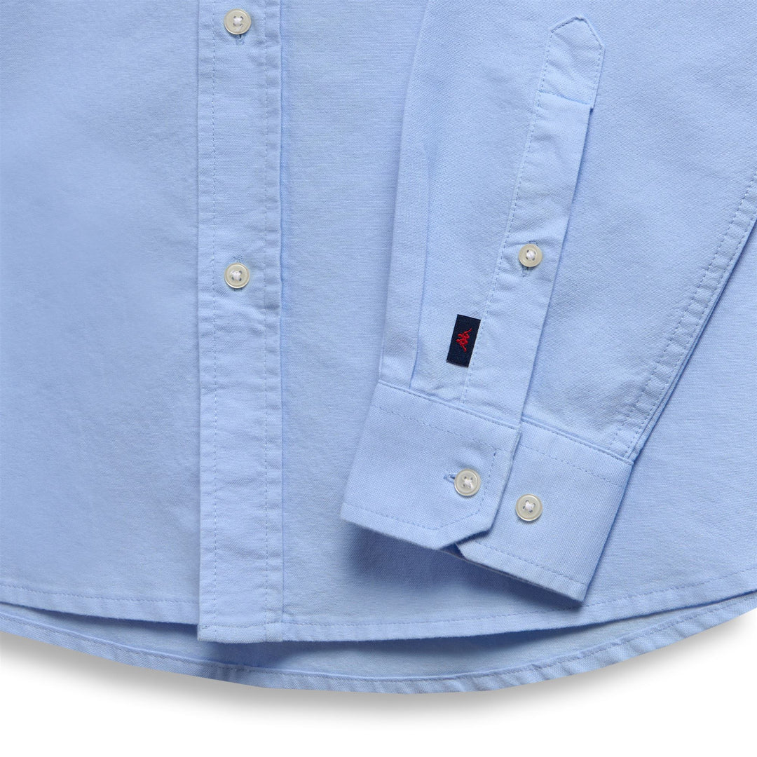 Camisa Oxford con botones azul celeste para hombre main