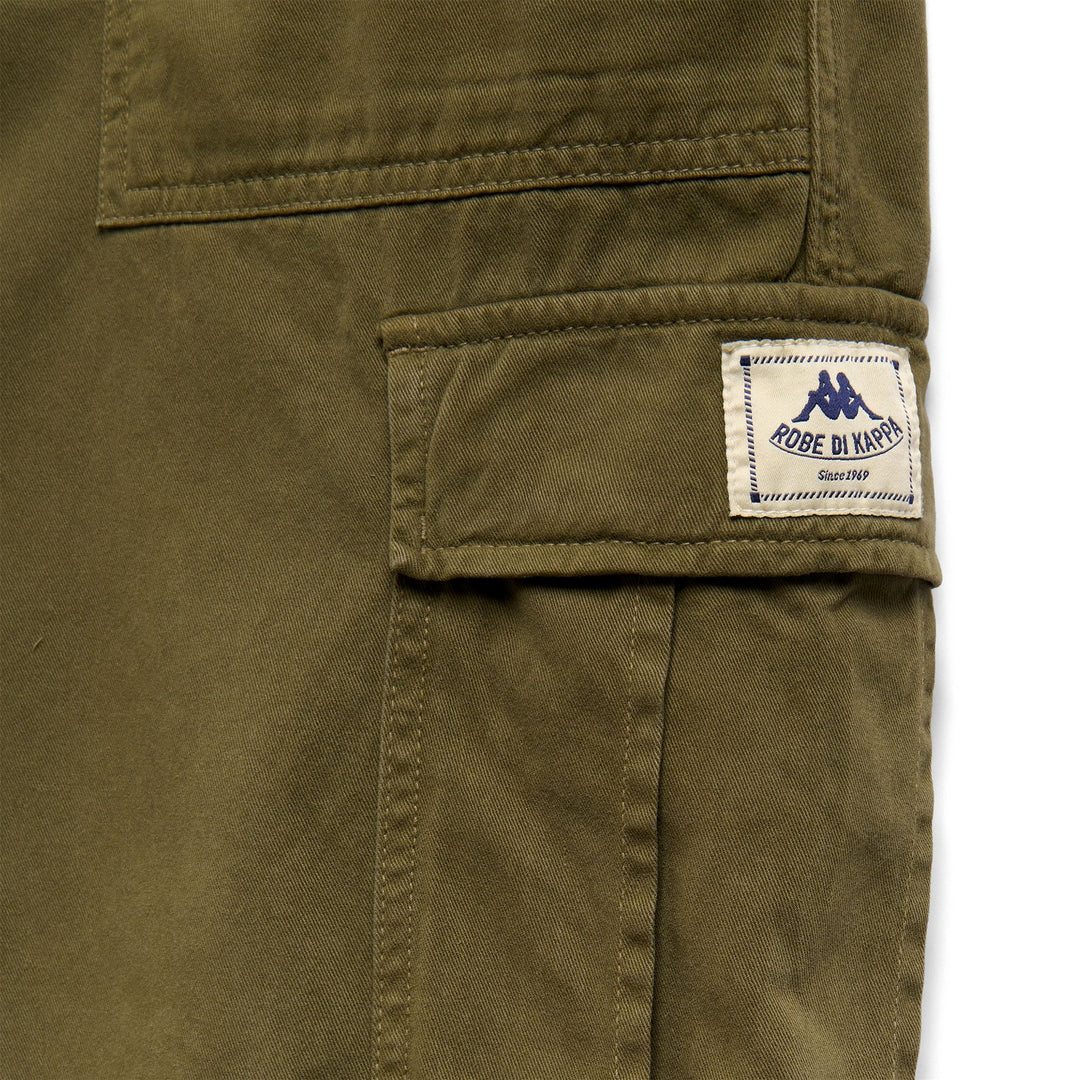 Pantaloni cargo da uomo verde militare con tasche main