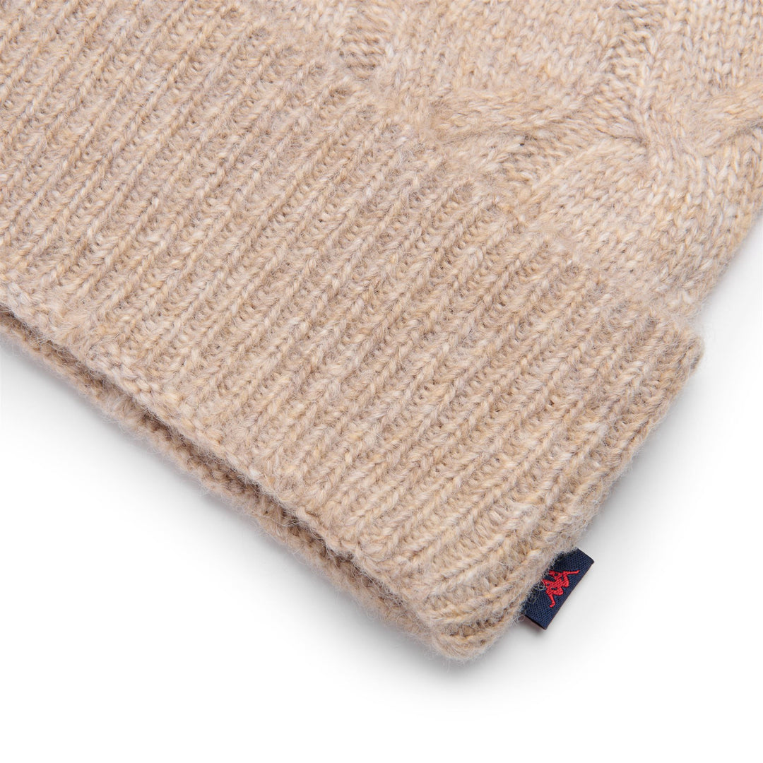 Cappello unisex beige in maglia a trecce con logo main
