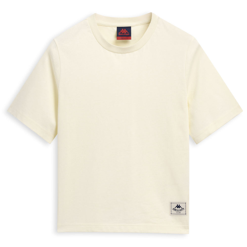 T-shirt beige à manches courtes et coupe ample pour femme 02