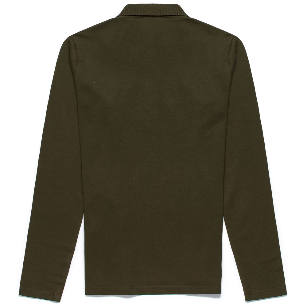 Polo verde de manga larga de corte regular para mujer. 02