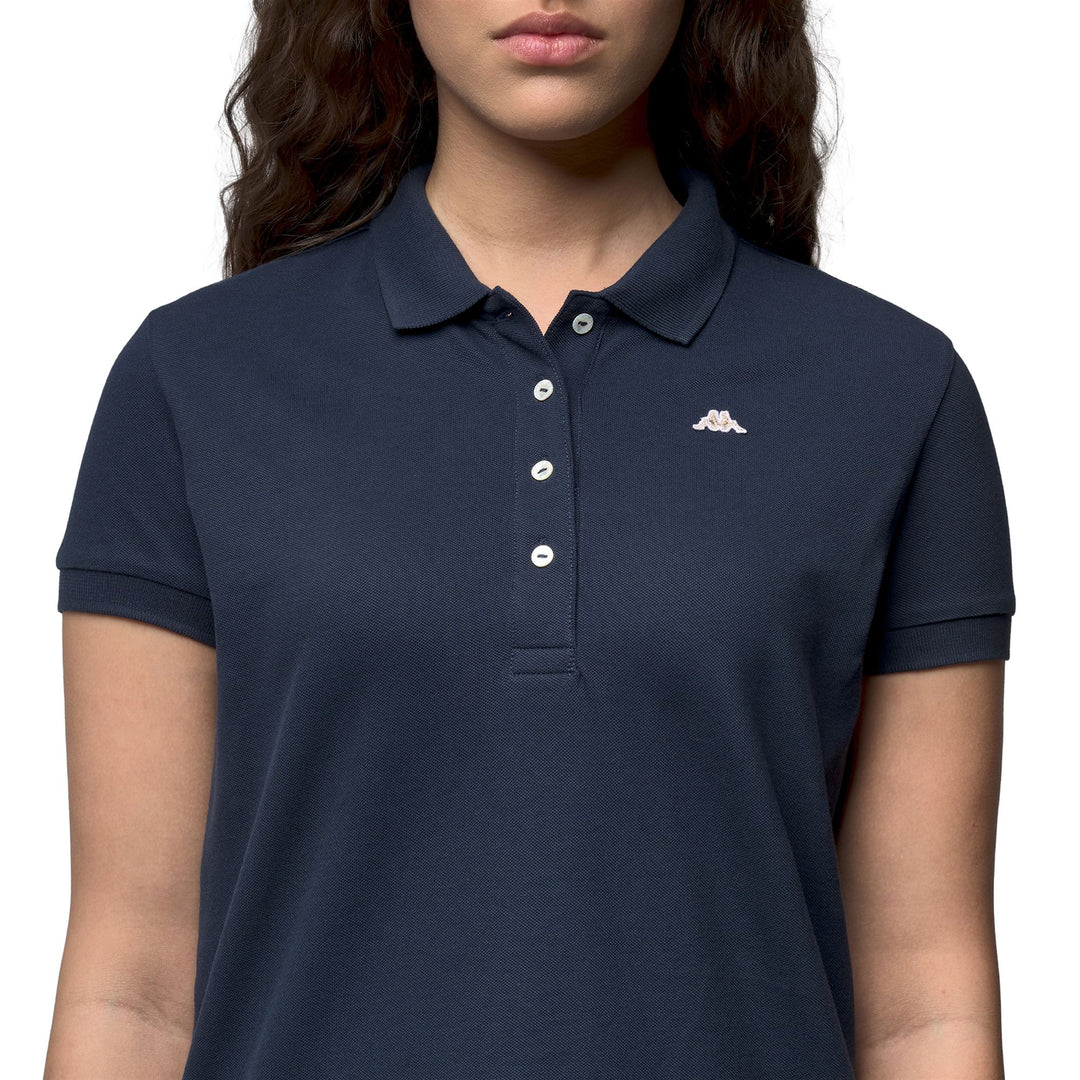 Polo décontracté bleu pour femme, coupe ajustée, en piqué stretch main