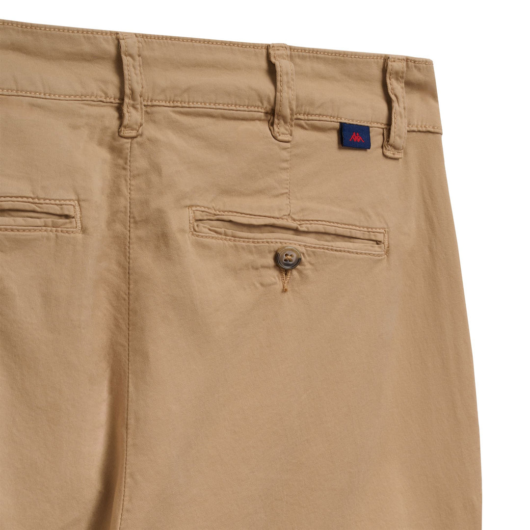 Pantaloni chino aderenti beige da uomo in gabardine elasticizzato main