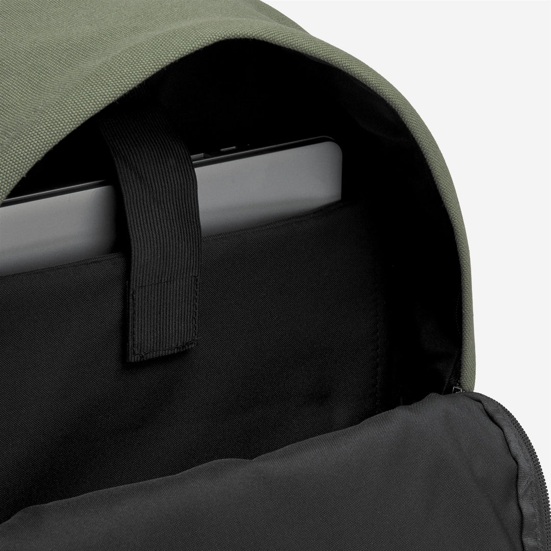 Sac à dos unisexe vert décontracté avec poche intérieure pour ordinateur portable main
