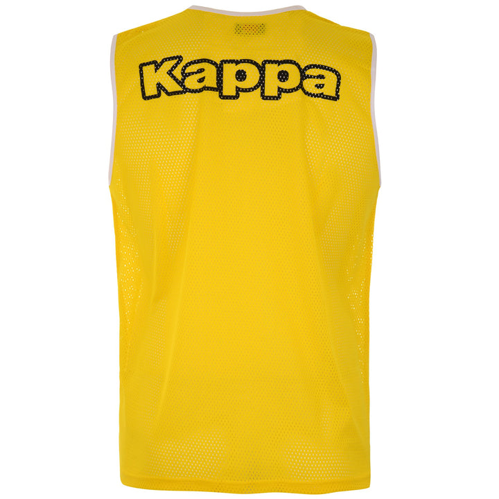 Active Jerseys Man KAPPA4FOOTBALL NIPOLA 2 5PACK Tank YELLOW SOLEIL Dressed Side (jpg Rgb)		