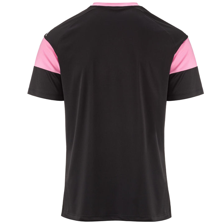 Active Jerseys Man KAPPA4FOOTBALL DARETO Shirt BLACK-PINK PRISM Dressed Side (jpg Rgb)		