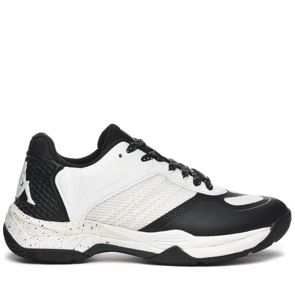 Sport Shoes Unisex KOMBAT  PADEL LOOP Low Cut WHITE-BLACK Photo (jpg Rgb)			